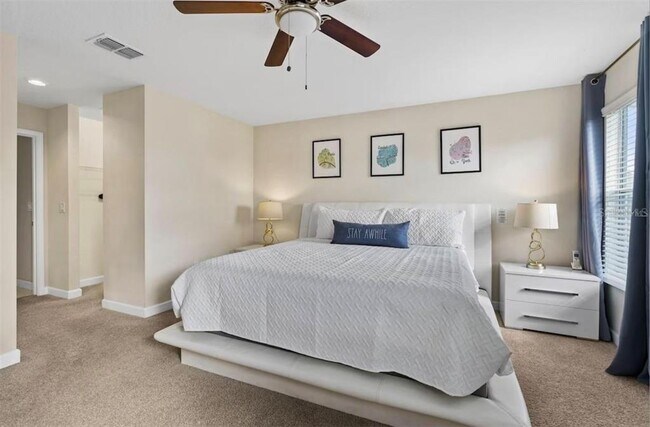 Building Photo - 4700 Sleepy Hollow Dr