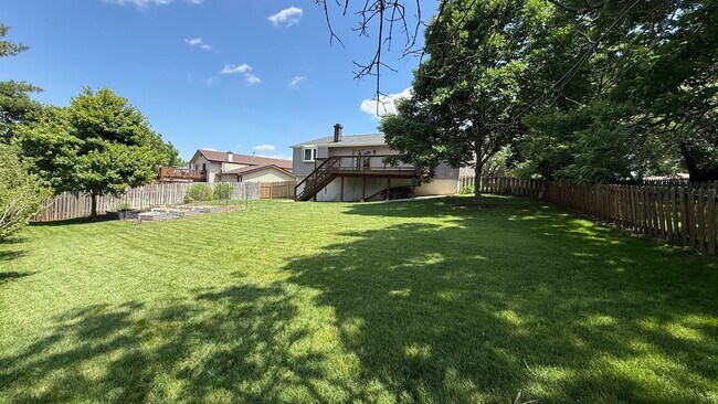 Building Photo - 647 Wynn Pl