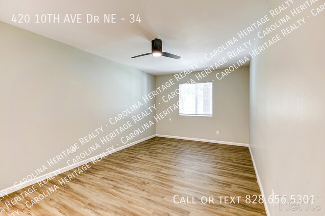 Building Photo - Spacious Open 2Bed 2Bath Apt. on Ground Le...