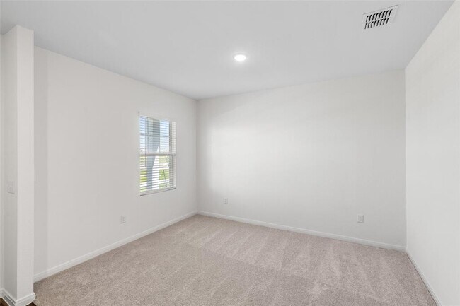 Building Photo - 140 Mullen Wy