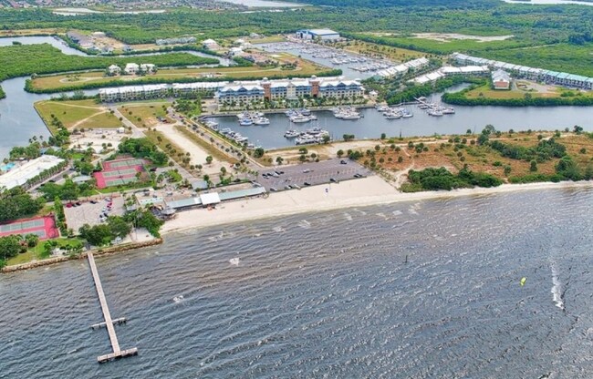 Building Photo - 521 Bahia Beach Blvd