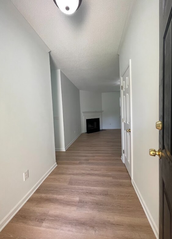 Building Photo - "Charming 3 Bed, 2 Bath Mauldin Home - Perfect for Your Family!"