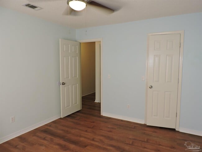 Building Photo - 2552 Southern Oaks Dr