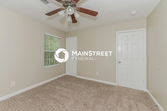 Building Photo - 3 Bedroom Pet-Friendly Home in Madison, TN with Main Street Renewal