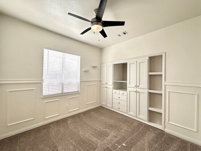 Building Photo - Cypress In The Hills At Summerlin By Lewis Homes