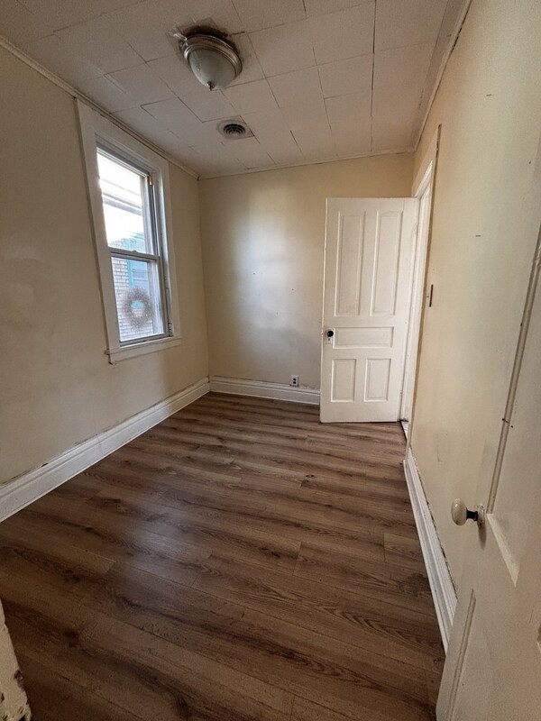 Building Photo - 228 Adams St