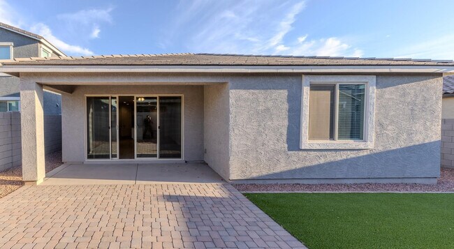 Building Photo - 11248 E Unger Ave