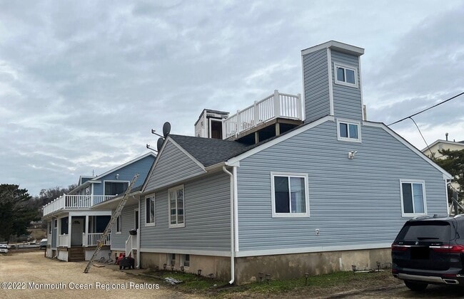 Building Photo - 244 Ocean