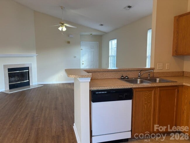 Building Photo - 9617 Rau Ct