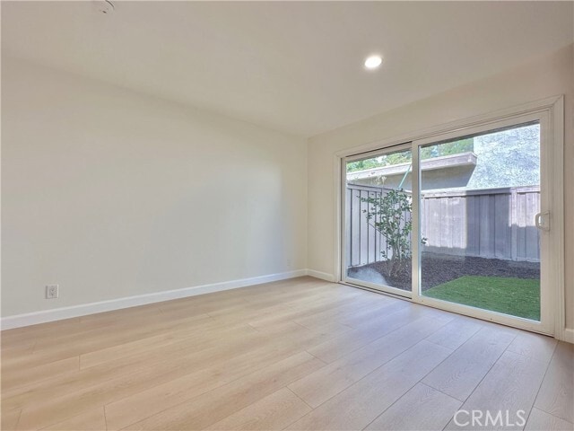 Building Photo - 912 Plaza Escondido