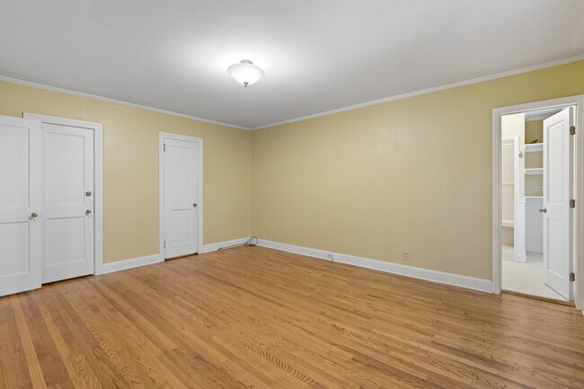 Building Photo - 139 Druid Dr