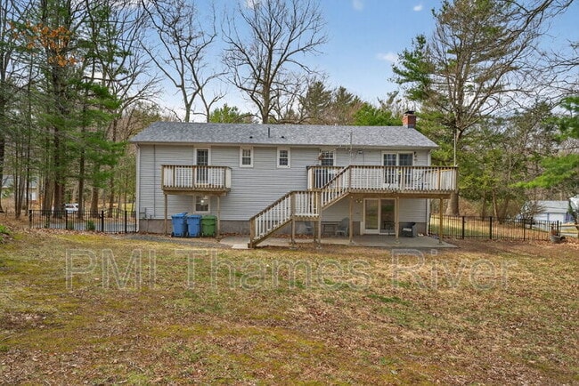 Building Photo - 74 Hurlburt St