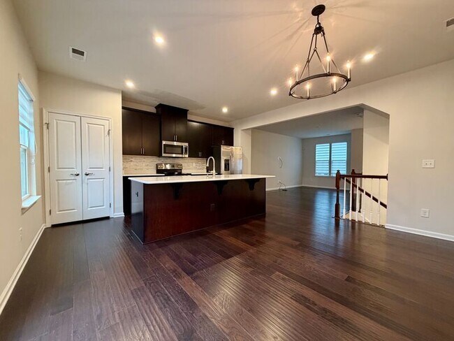 Building Photo - 11777 Blessington Rd