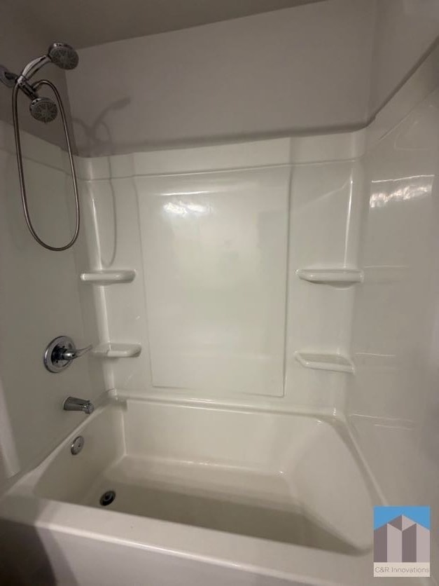 Building Photo - 7565 Knoll Hollow Rd