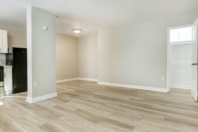 Building Photo - 3918 Chamberlayne Ave
