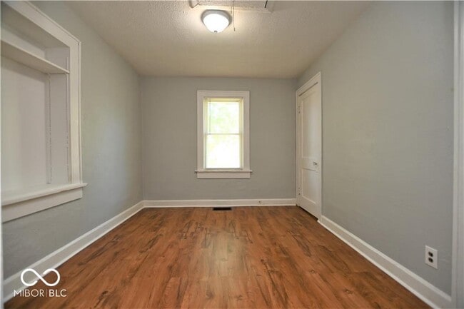 Building Photo - 1340 S Glen Arm Rd