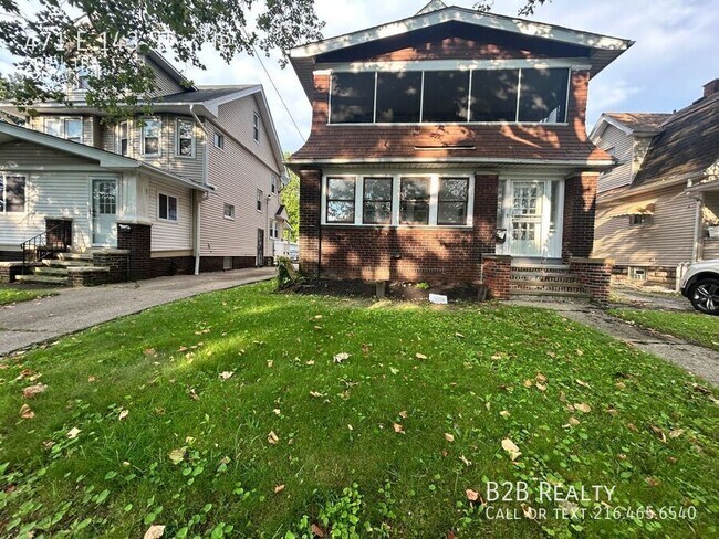 Building Photo - 471 E 143rd St