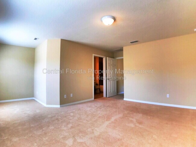 Building Photo - 8644 Elder Ln
