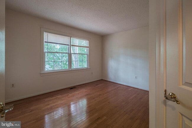 Building Photo - 14342 Brookmere Dr