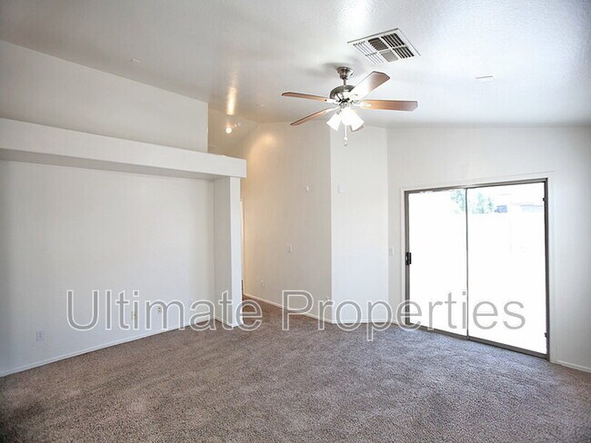Building Photo - 5921 S 249th Dr