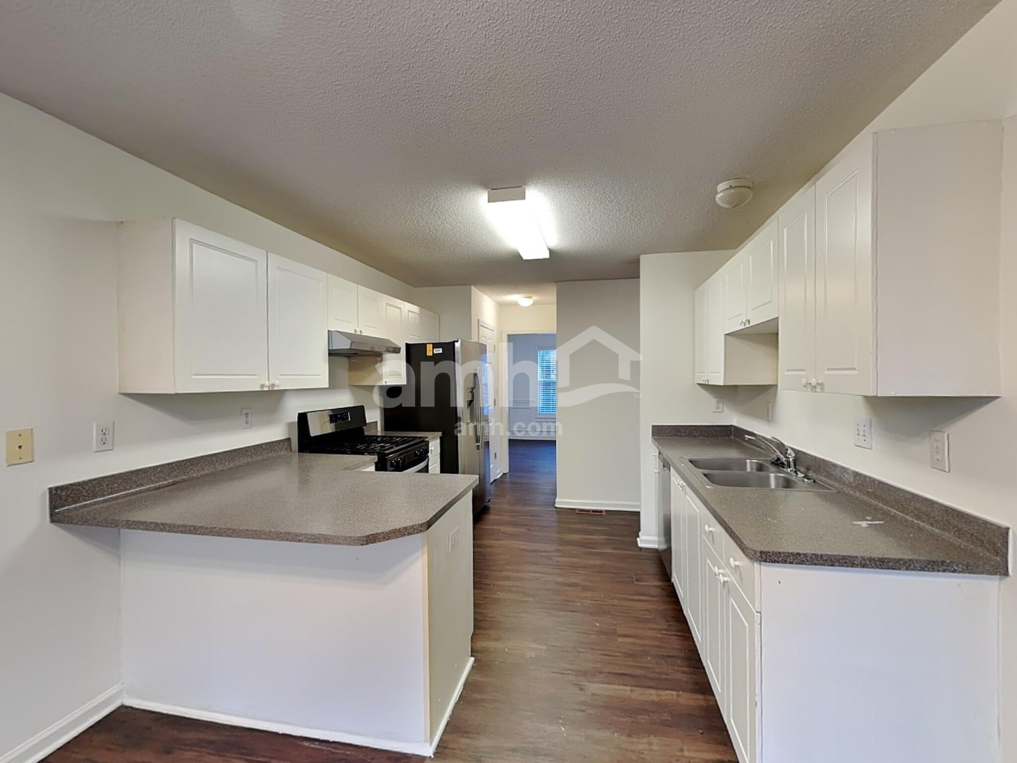 Building Photo - 5705 Wandering Vine Trl SE