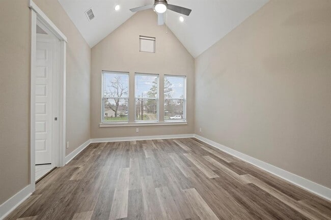 Building Photo - 1220 Sloane Manor Trace