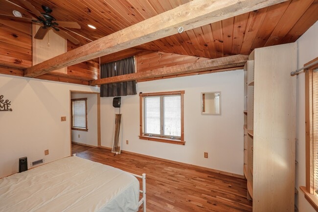 Building Photo - 40 Chemung Rd