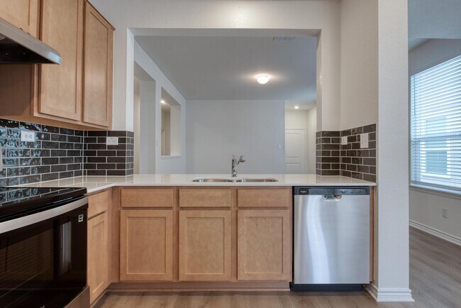 Building Photo - 9518 Hinterlands Dr