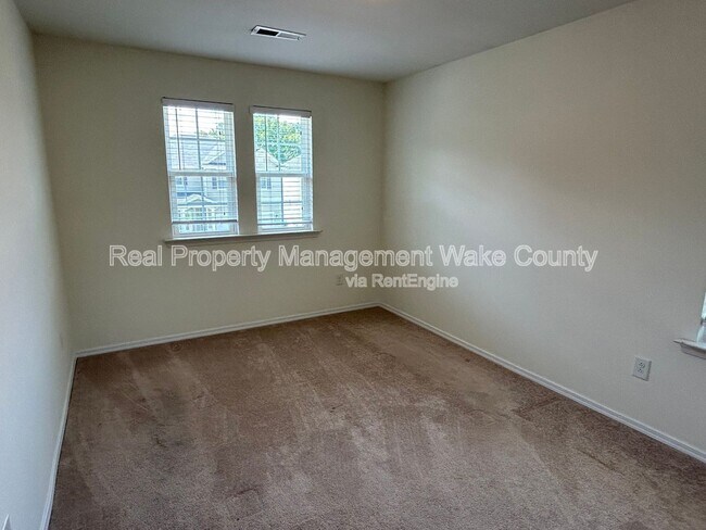 Building Photo - 5336 Black Maple Dr