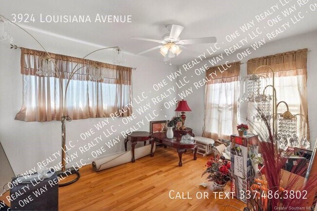 Building Photo - Wonderful Brick Home!