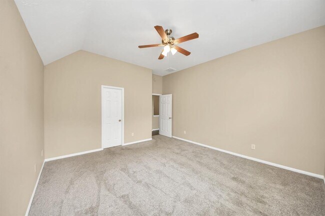 Building Photo - 1603 Martin Lake Dr