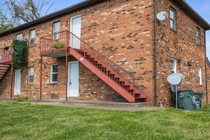 Building Photo - 324 State St