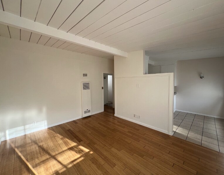 Building Photo - 11842 Venice Blvd.