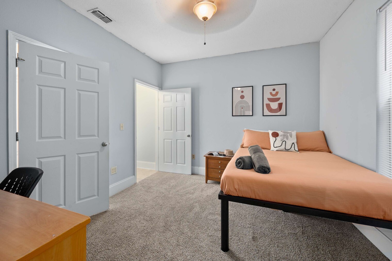 Building Photo - 5659 Graduate Cir