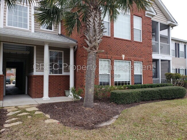 Building Photo - 1415 Belcourt Ln