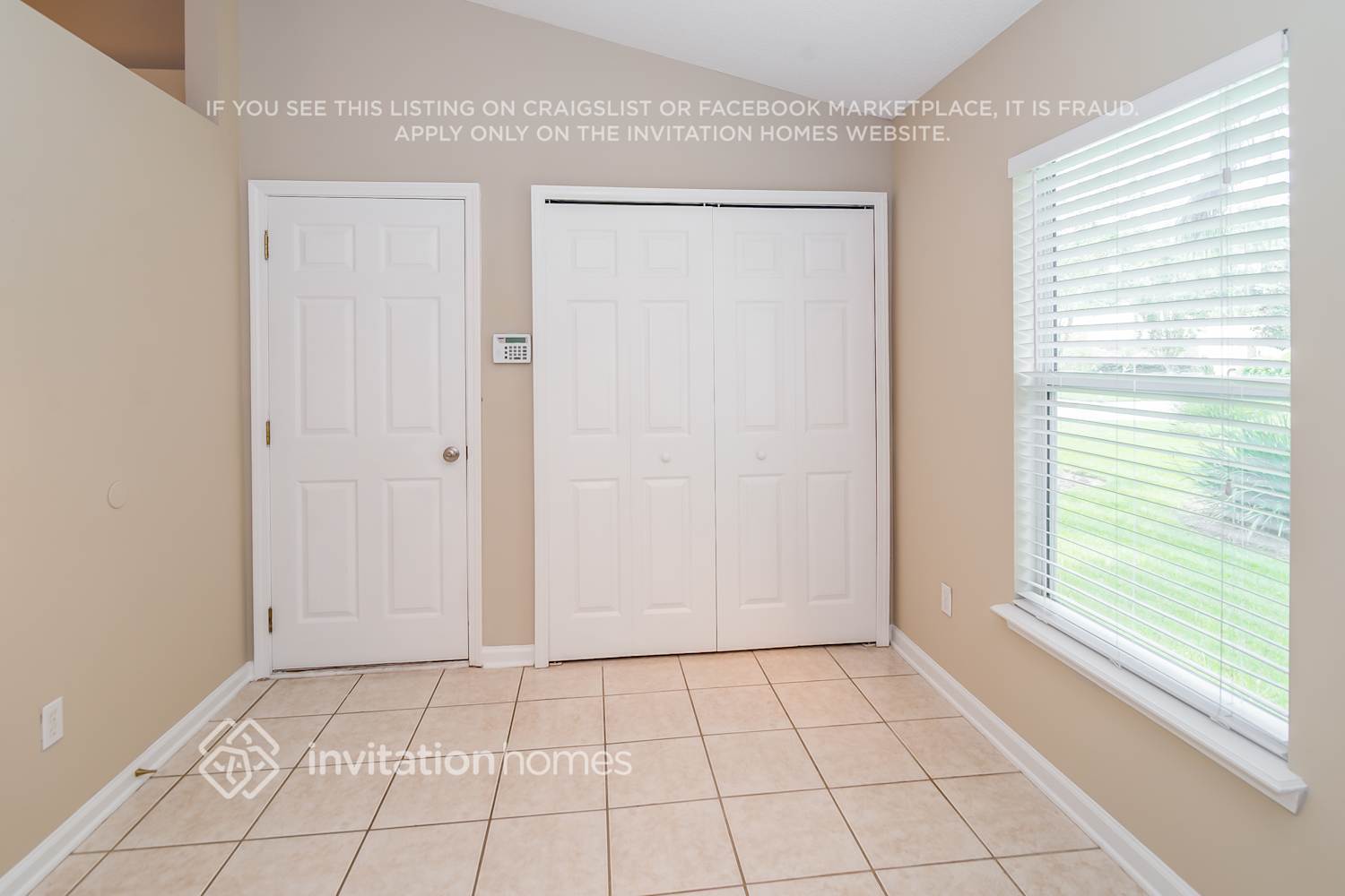 Building Photo - 129 Dragonfly Dr