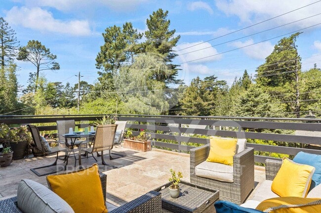 Building Photo - 6588 Longwalk Dr