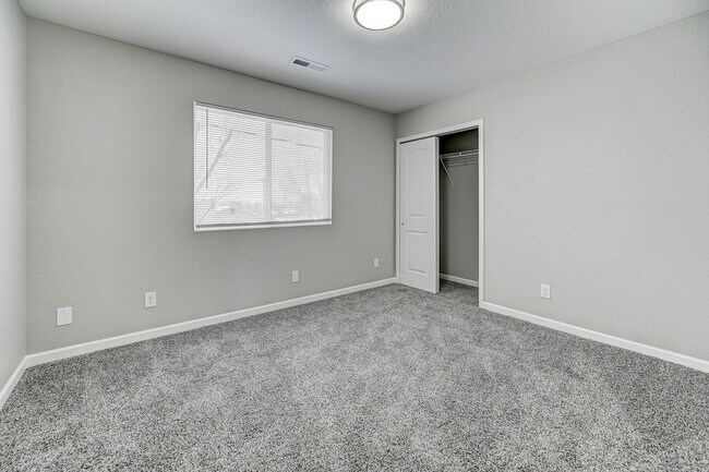Building Photo - 1495 Manitou Blvd
