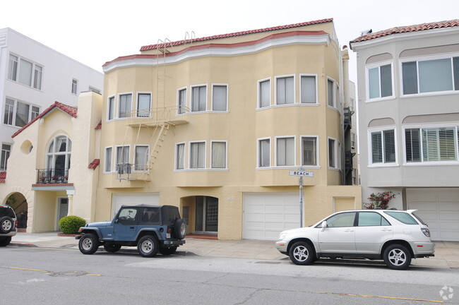 Primary Photo - 1830 Beach St