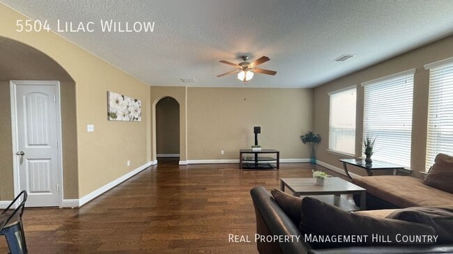 Building Photo - 5504 Lilac Willow Path