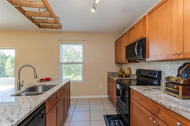 Building Photo - 2470 Valhalla Dr