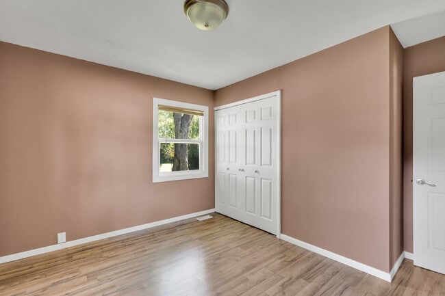 Building Photo - 9229 Donerail Way