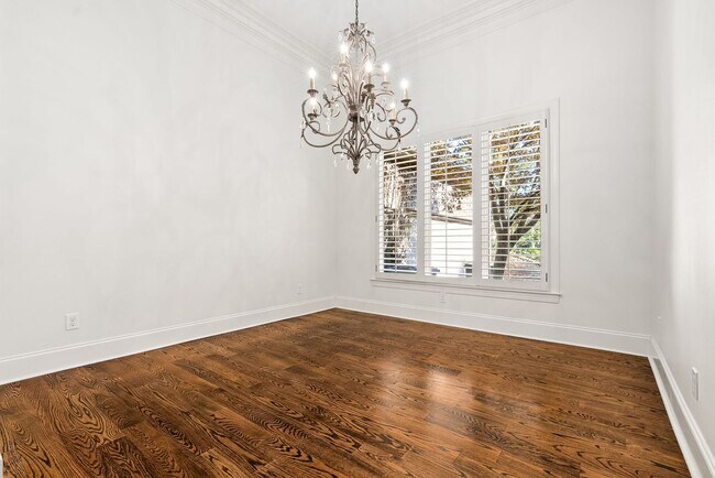 Building Photo - 1101 Blackman Cir