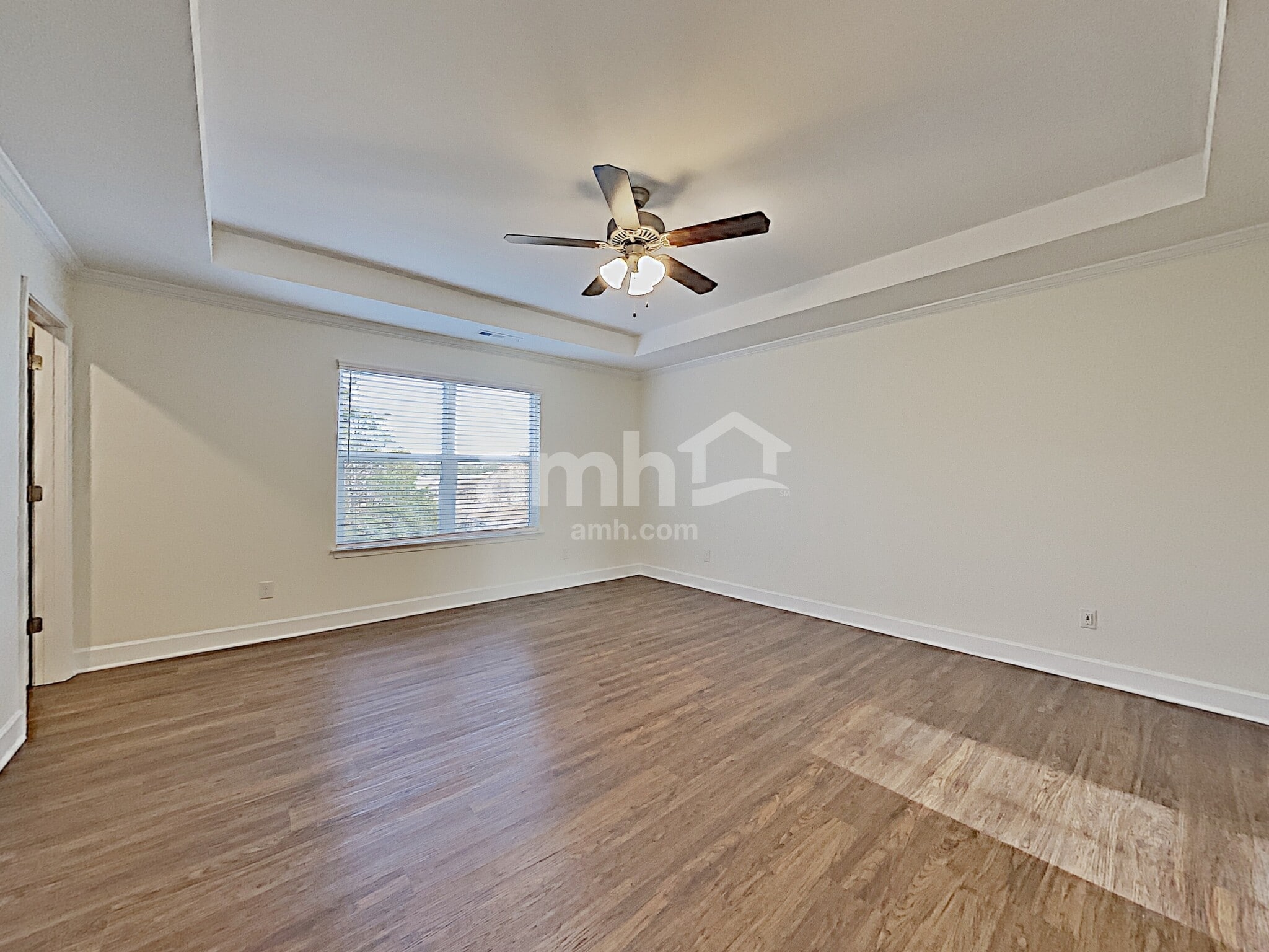 Building Photo - 5270 Lake Maxwell Dr
