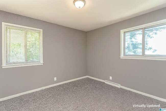 Building Photo - 929 Sherwood Forest Dr