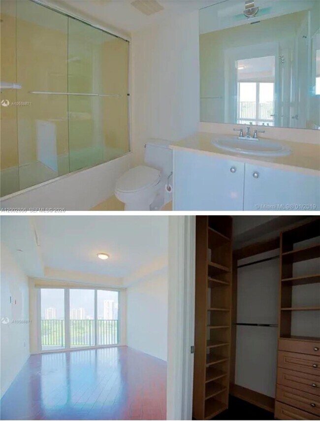 Building Photo - 20000 E Country Club Dr