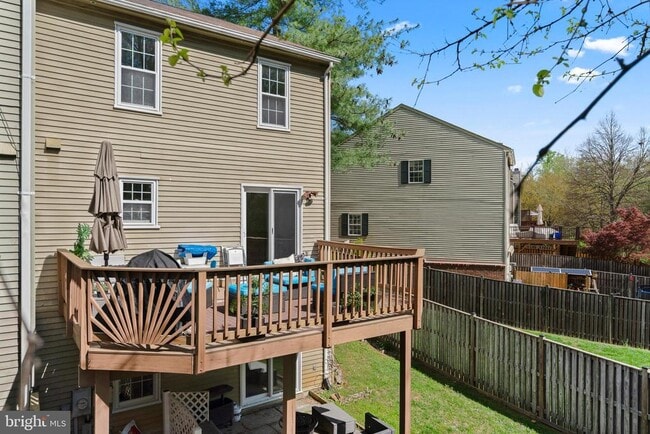 Building Photo - 10267 Green Holly Terrace