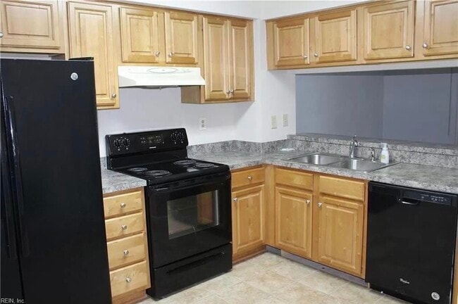 Building Photo - 2548 Cove Point Pl