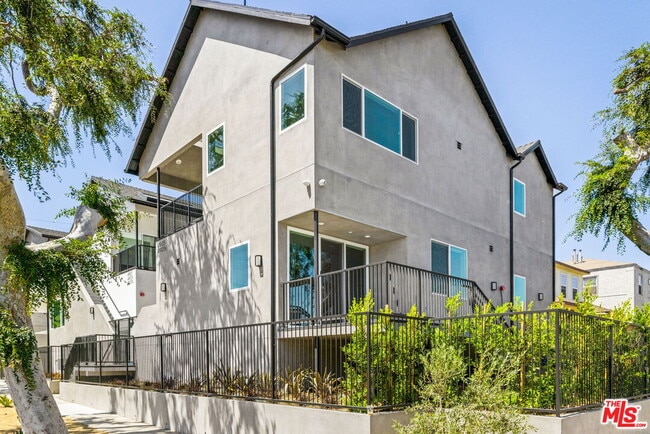 Building Photo - 4905 St Elmo Dr