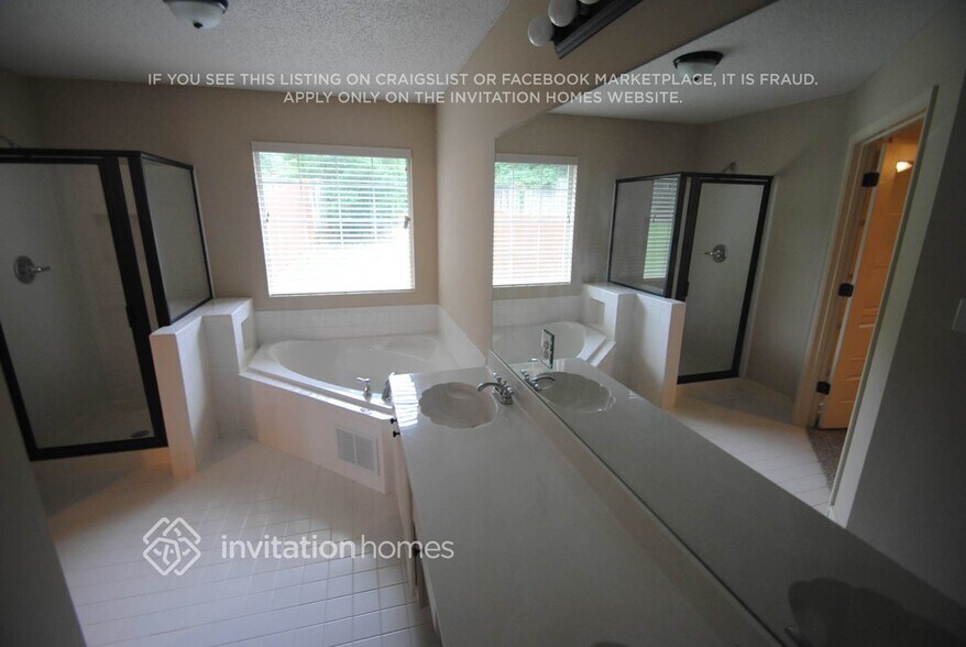 Building Photo - 418 Devonshire Dr